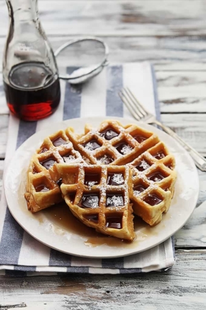 4-Ingredient Dutch Cream Waffles - Creme De La Crumb