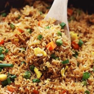 The Best Fried Rice - Creme De La Crumb