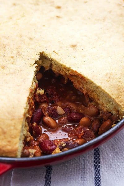 Chili Cornbread Skillet Pie - Creme De La Crumb