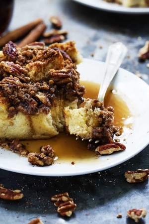 Overnight Cinnamon Pecan French Toast Casserole - Creme De La Crumb