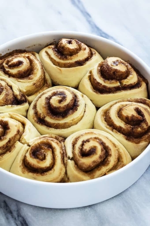 Mashed Potato Cinnamon Rolls - Creme De La Crumb