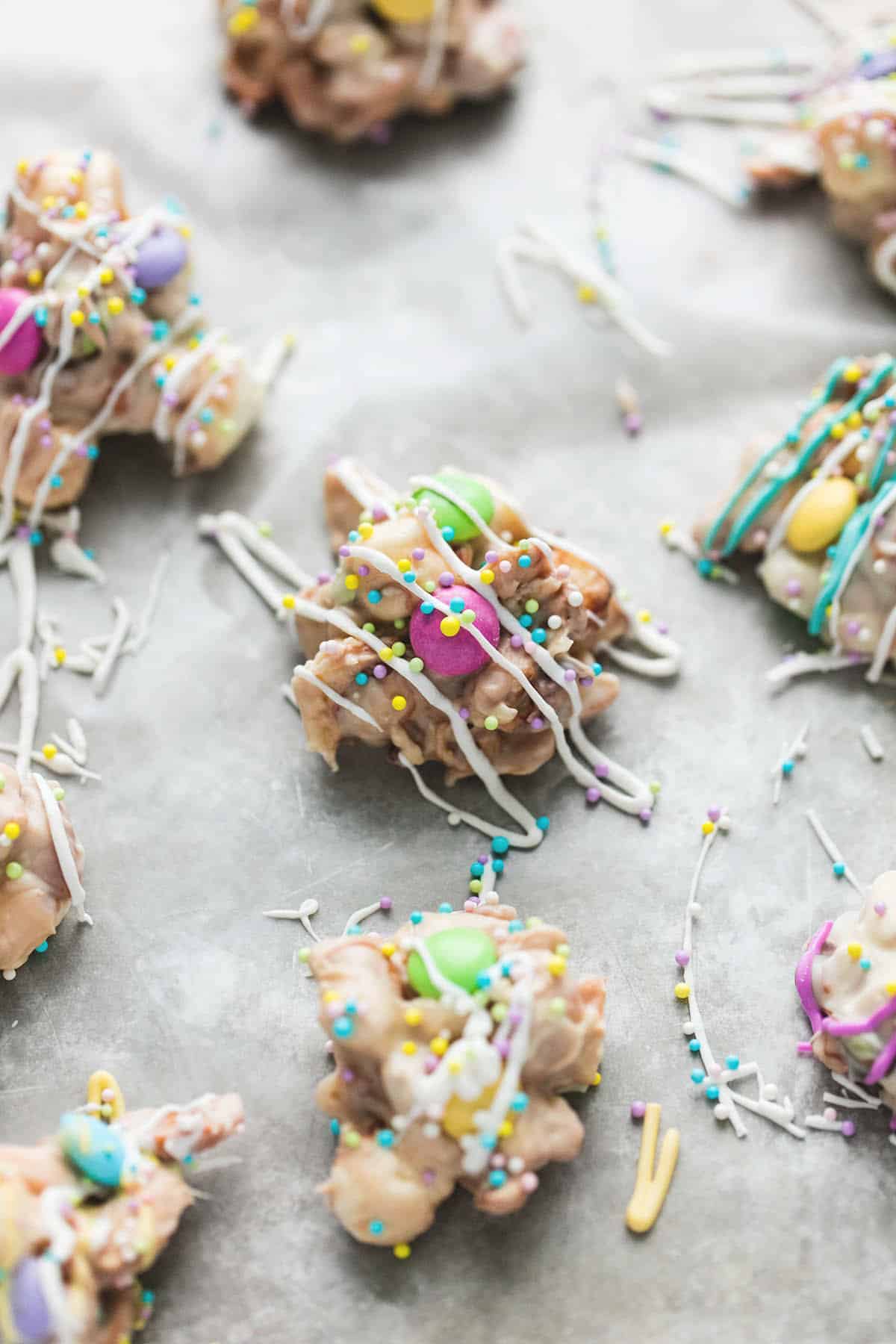 Spring Confetti Crockpot Candy | lecremedelacrumb.com