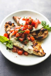 Grilled Bruschetta Chicken - Creme De La Crumb