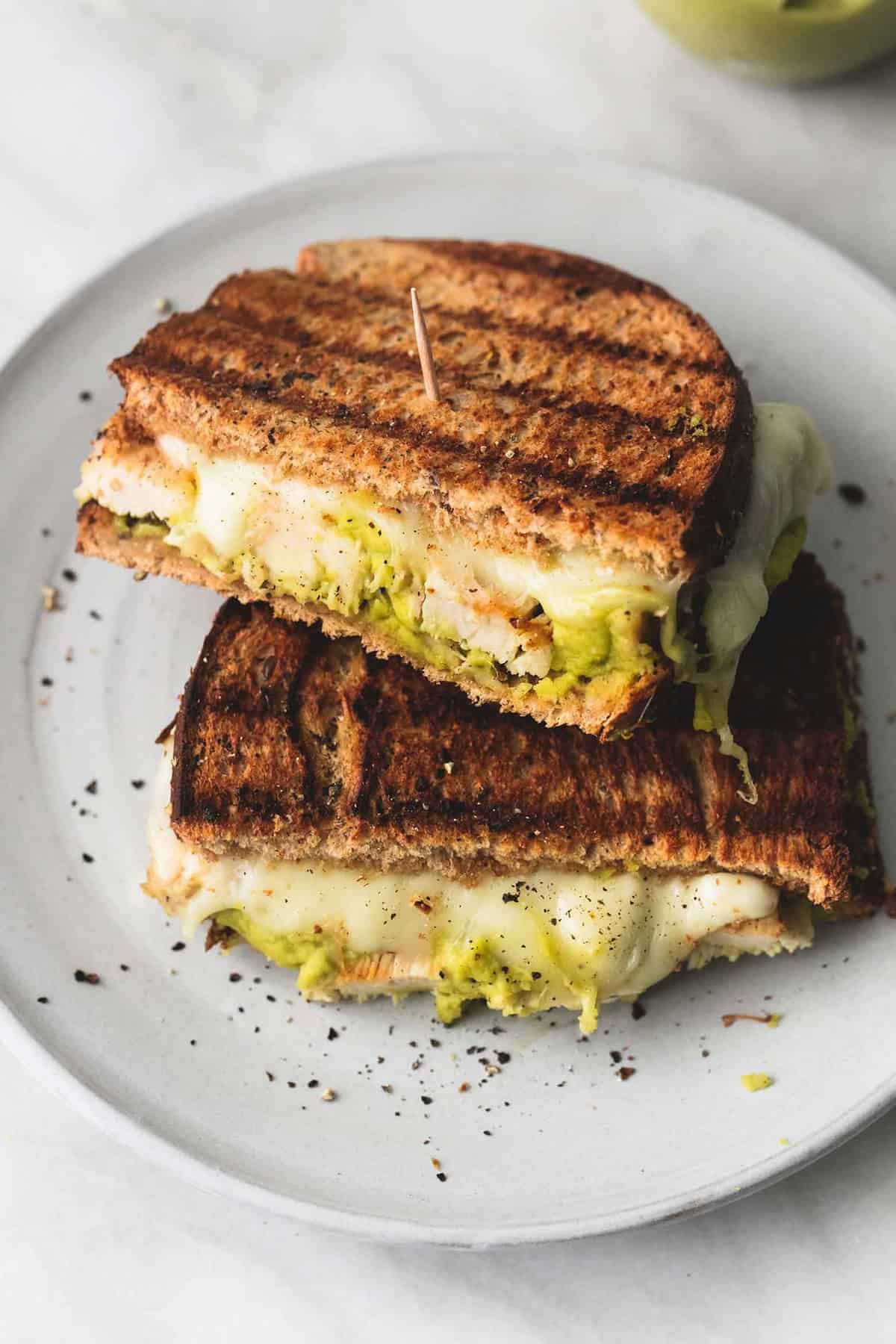 Mediterranean Chicken Panini | lecremedelacrumb.com