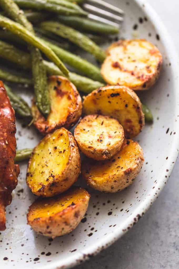 Sheet Pan Chicken Potatoes And Green Beans Creme De La Crumb 