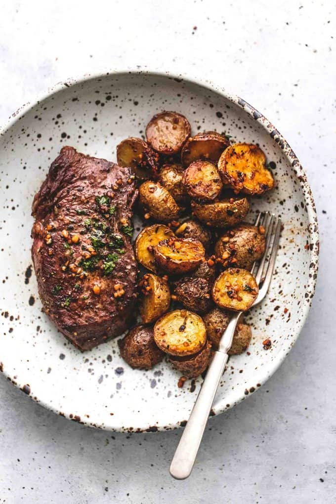 Garlic Butter Steak and Potatoes Skillet - Creme De La Crumb