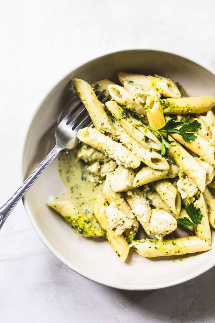 Creamy Chicken Pesto Pasta Recipe Creme De La Crumb