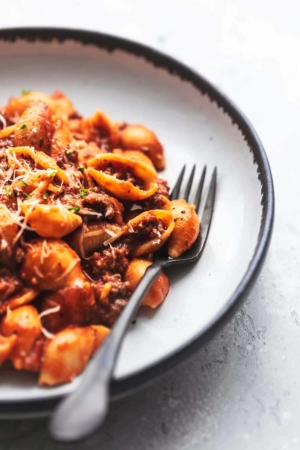 Instant Pot Ground Beef Pasta - Creme De La Crumb