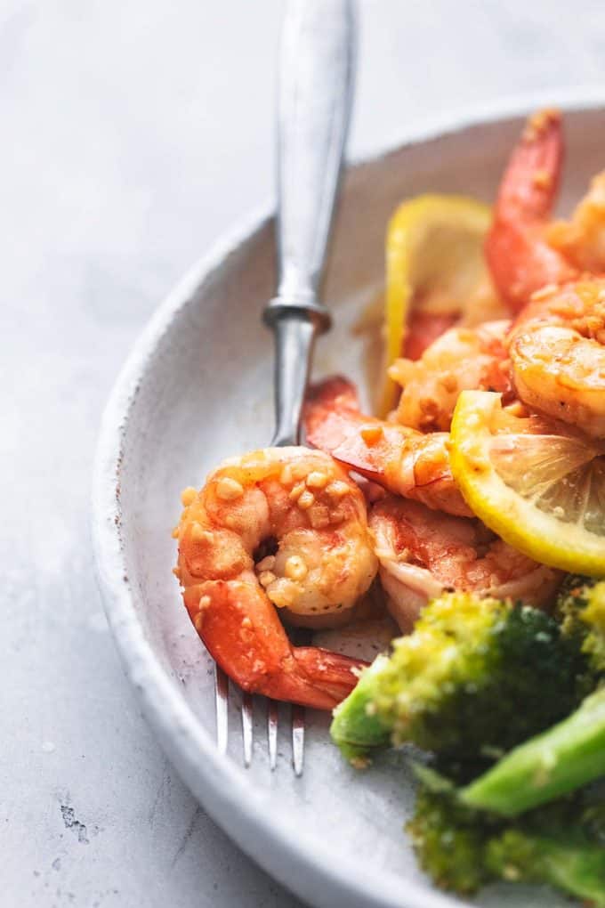 Sheet Pan Shrimp Scampi and Broccoli - Creme De La Crumb