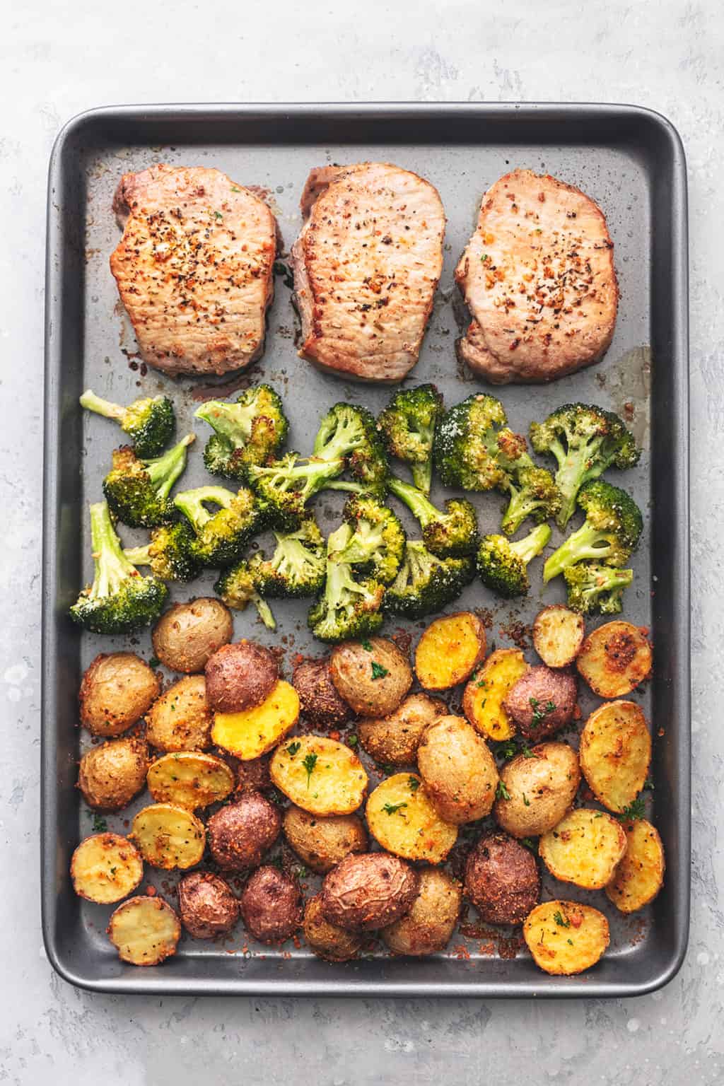 Recipe for Sheet Pan Pork Chops with Potatoes and Broccoli - Creme De ...