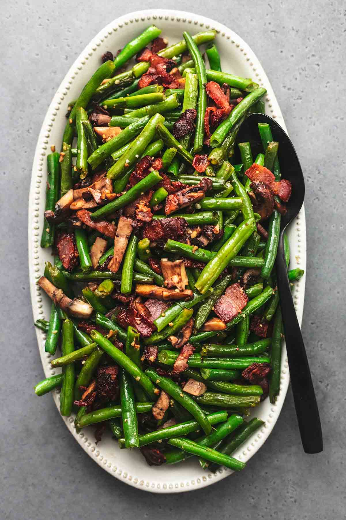 How To Make Slow Cooker Green Beans Recipe (Easy Side Dish)