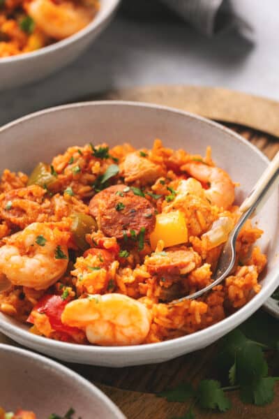 Easy Slow Cooker Jambalaya - Creme De La Crumb