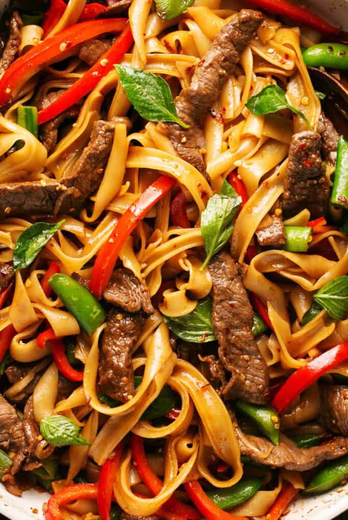 Thai Drunken Noodles - Creme De La Crumb