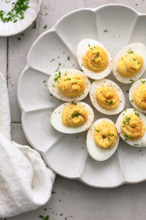 Best Classic Deviled Eggs Recipe - Creme De La Crumb