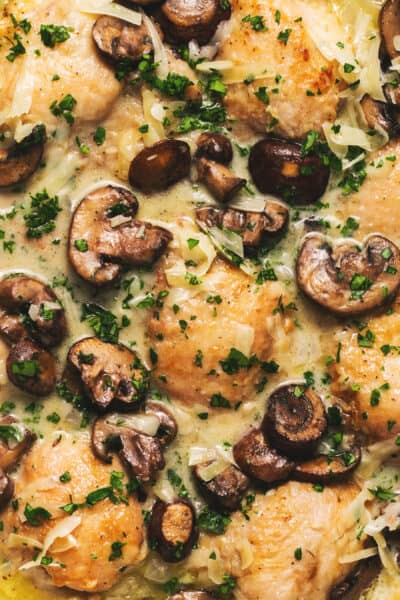 Creamy Mushroom Garlic Chicken - Creme De La Crumb