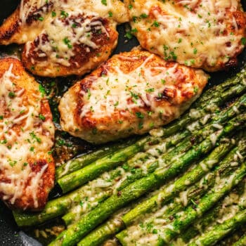 Garlic Parmesan Chicken & Asparagus - Creme De La Crumb